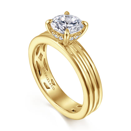 Sela - 14K Yellow Gold Round Diamond Engagement Ring