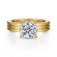 Sela - 14K Yellow Gold Round Diamond Engagement Ring