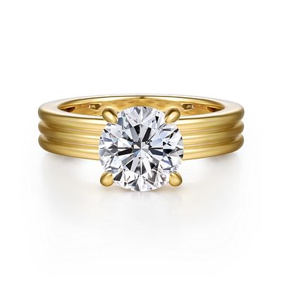 Sela - 14K Yellow Gold Round Diamond Engagement Ring