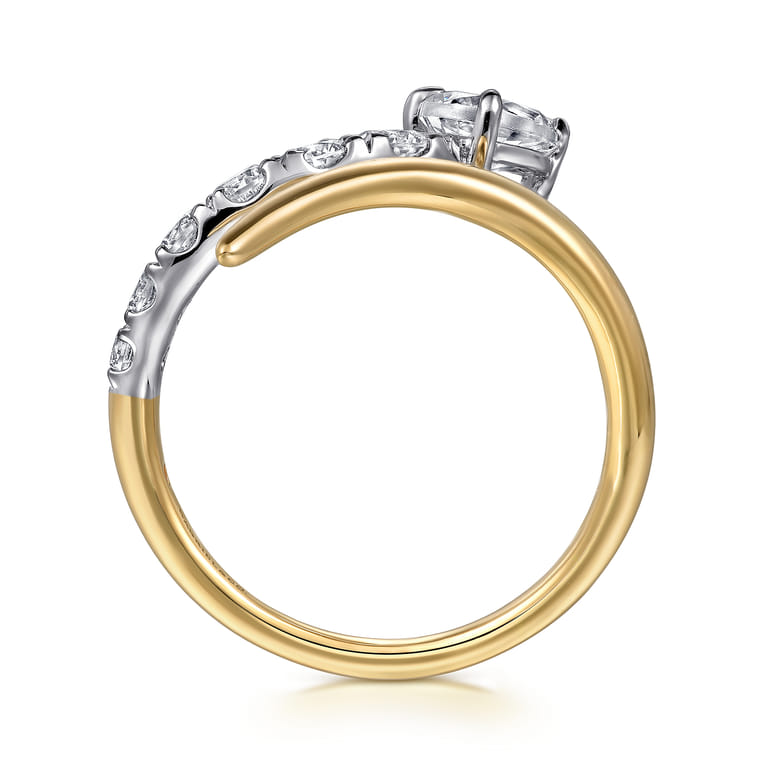 Serpentina - 14K White and Yellow Gold Diamond Bypass Snake Ring - 1 ct - Shot 2