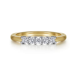 Siena - 14K White-Yellow Gold 5 Stone Shared Prong Diamond Anniversary Band