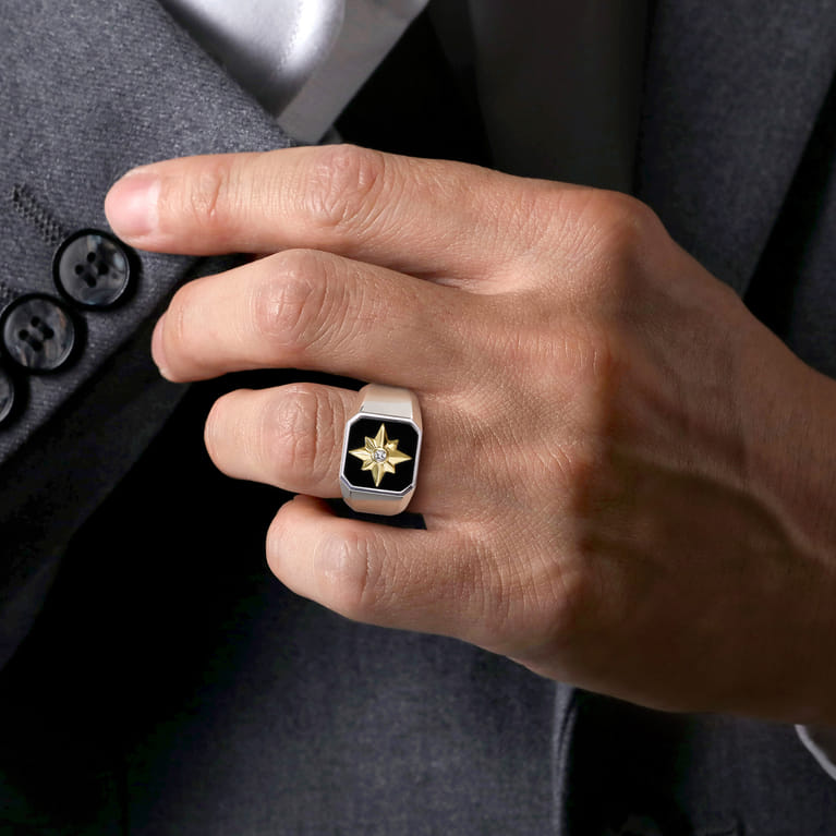 Signet Wide Band Startburst Center 925 Sterling Silver and 14K Yellow Gold Diamond and Onyx 0.03ct - 0.03 ct - Shot 5