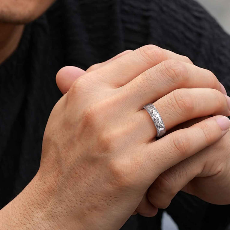 Simon - 14K White Gold 6mm - Men's Wedding Band in Hammered Finish - Shot 5