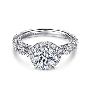 Soledad---Platinum-Round-Halo-Diamond-Engagement-Ring1