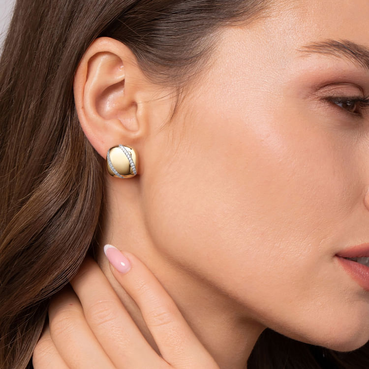 Soraya - 14K Yellow Gold Diamond Button Stud Earrings