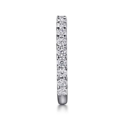 Sorrento - Platinum Shared Prong Set Diamond Wedding Band