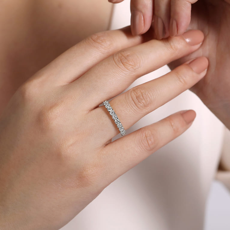 Straight Wedding Ring in Platinum with Round Natural Diamond at Gabriel & Co. - Shot 5