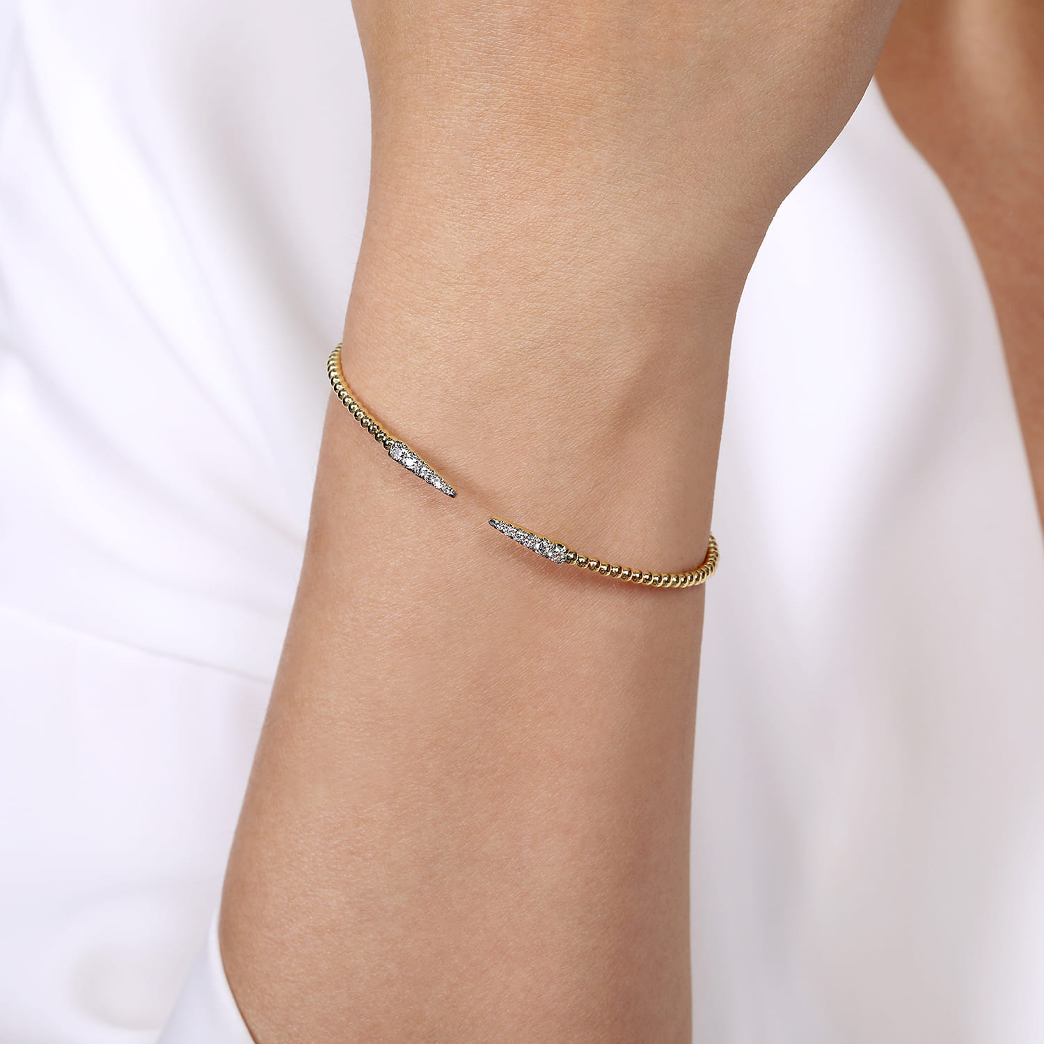 Split 14K Yellow Gold Bujukan Bead Cuff Bracelet with Diamond Pave Spikes - 0.25 ct - Shot 4