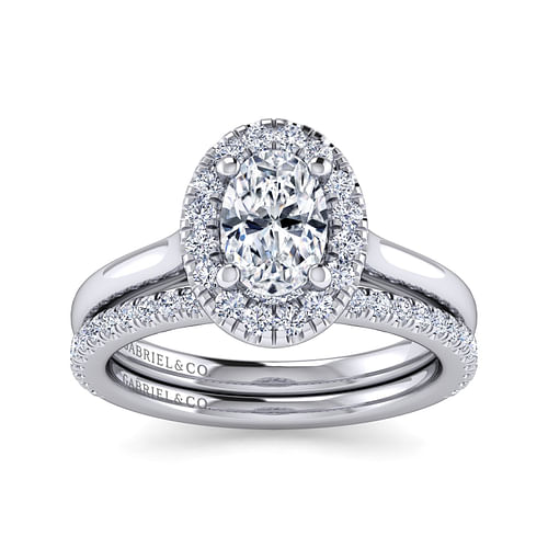 Stacy - 14K White Gold Oval Halo Diamond Engagement Ring - 0.3 ct - Shot 4
