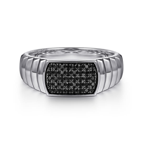 Men’s Jewelry Trends 2026 Signet Ring