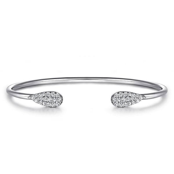Sterling silver tear drop bangle Sterling silver tear drop bangle