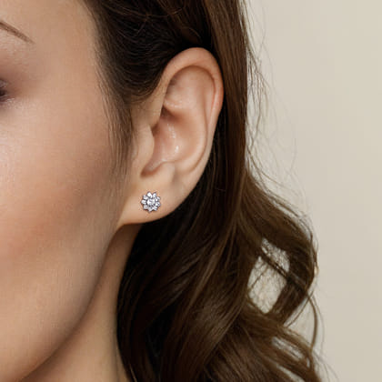 Stud Earrings 14K White Gold White Sapphire