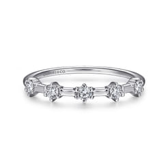 Sumatra - 14K White Gold Diamond Station Anniversary Band