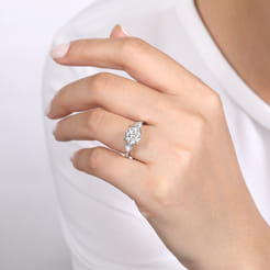 Sunday - 14K White Gold Round 3 Stone Diamond Engagement Ring