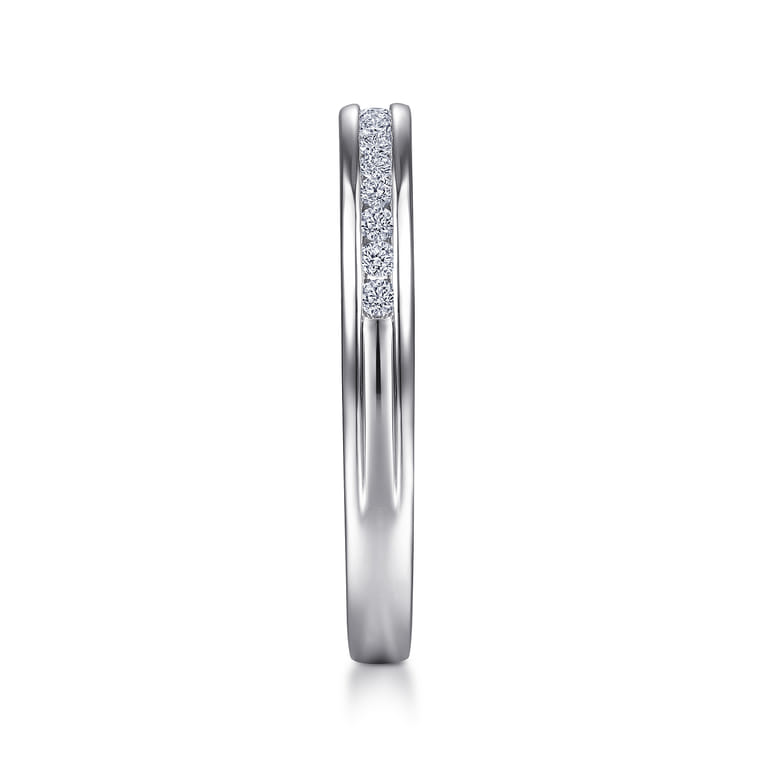 Straight Wedding Ring in Platinum with Round Natural Diamond at Gabriel & Co. - Shot 4