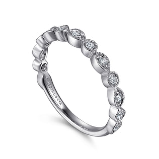 Toronto---Vintage-Inspired-14K-White-Gold-Marquise-and-Round-Station-Diamond-Anniversary-Band3