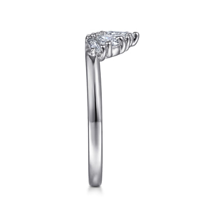 Trento - 14K White Gold Fancy Diamond Cut Curved Anniversary Band