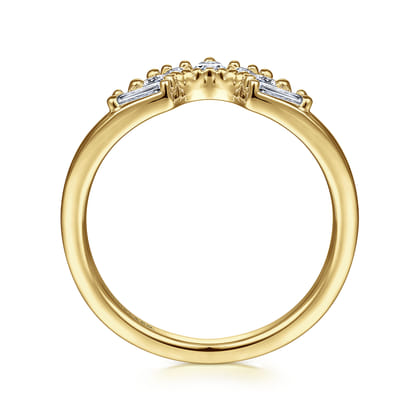 Trento - 14K Yellow Gold Fancy Diamond Cut Curved Anniversary Band