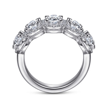 Troy - 14K White Gold Oval and Round Diamond Halo Station Anniversary Band