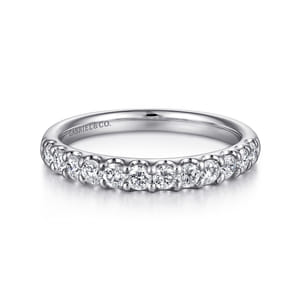 Tula - 14K White Gold Round 12 Stone Diamond Wedding Band