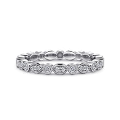 Viena - 14K White Gold Diamond Eternity Band