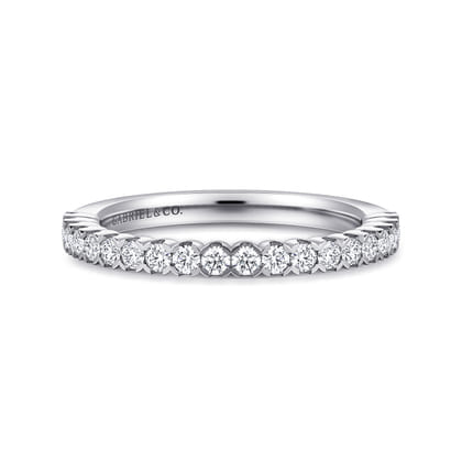 Vienne - 14K White Gold Diamond Anniversary Band