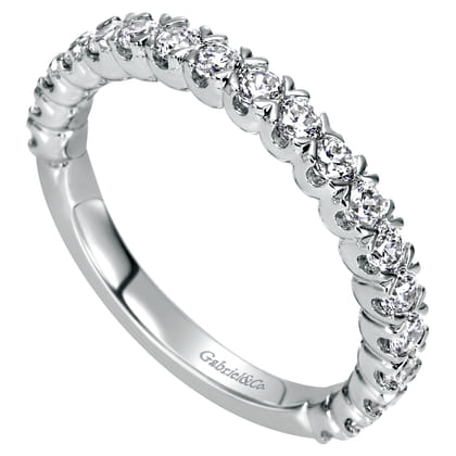 Vienne - 14K White Gold Prong Set Diamond Wedding Band