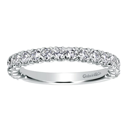 Vienne - 14K White Gold Prong Set Diamond Wedding Band