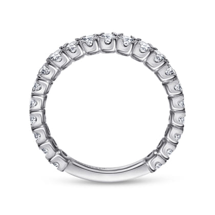 Vienne - 14K White Gold Prong Set Diamond Wedding Band