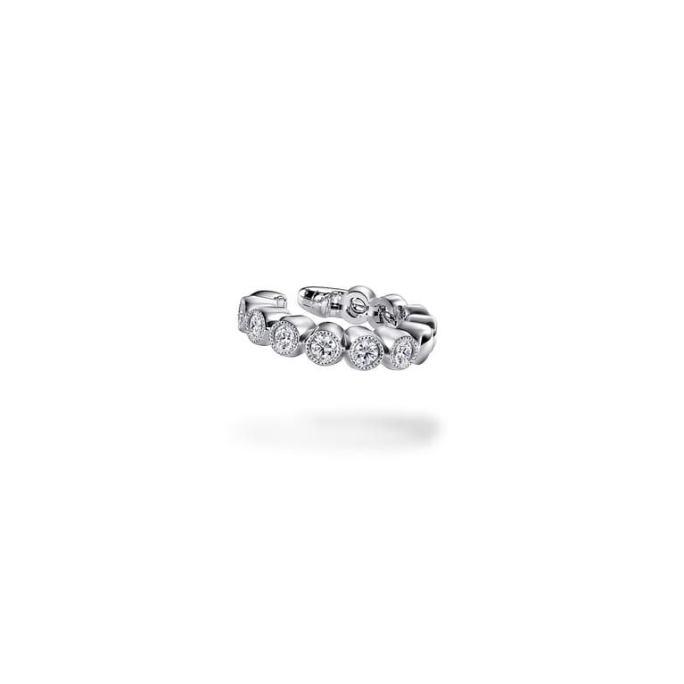 Vintage 14K White Gold 15mm Diamond Ear Cuff - 0.15 ct - Shot 1