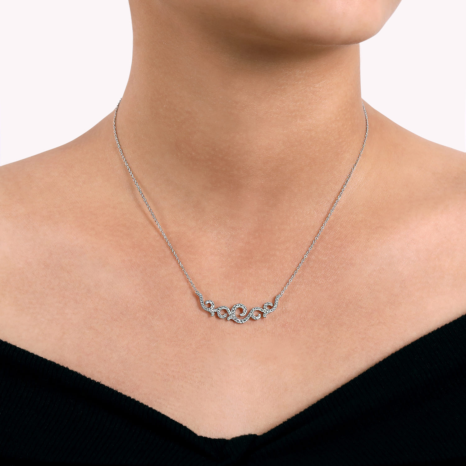 Vintage 14K White Gold Diamond Necklace - 0.41 ct - Shot 3