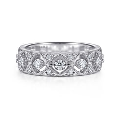 Vintage 14K White Gold Diamond Ring