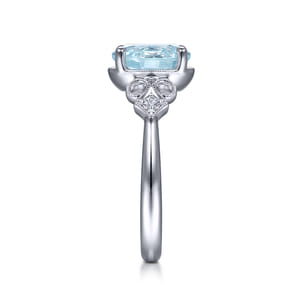 Vintage 14K White Gold Diamond and Sky Blue Topaz Ring