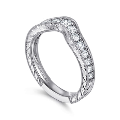 Vintage Inspired 14K White Gold Curved Diamond Wedding Band