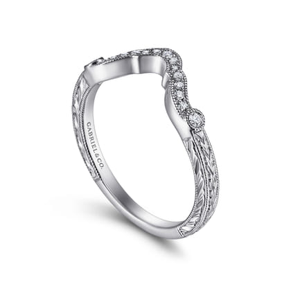 Vintage Inspired 14K White Gold Curved Diamond Wedding Band