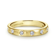 Vitoria - 14k Yellow Gold Flush Set Round 7 Stone Diamond Anniversary Band