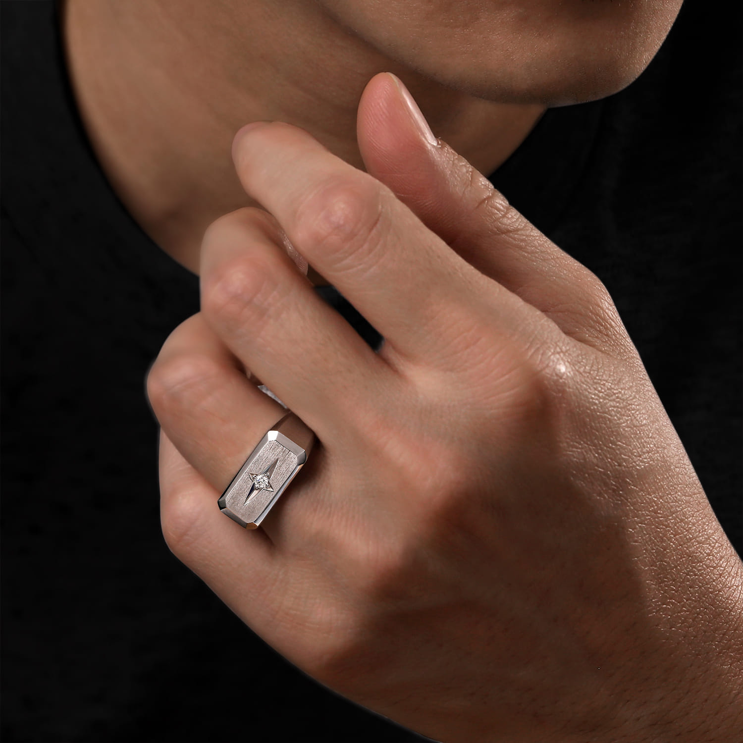 Wide 14K White Gold North Star Ring in Satin Finish - 0.06 ct - Shot 5