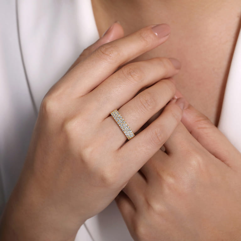 Fancy Wedding Ring in 14k Yellow Gold with Round Natural Diamond at Gabriel & Co. - Shot 5