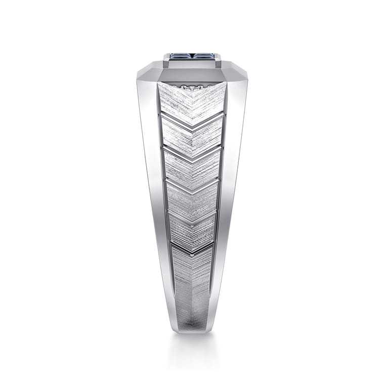 Wide 925 Sterling Silver Chevron Mens Ring with Sapphire in High Polished Finish - Shot 4