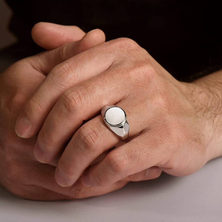 Wide 925 Sterling Silver Round Signet Ring in High Polished Finish - Shot 5
