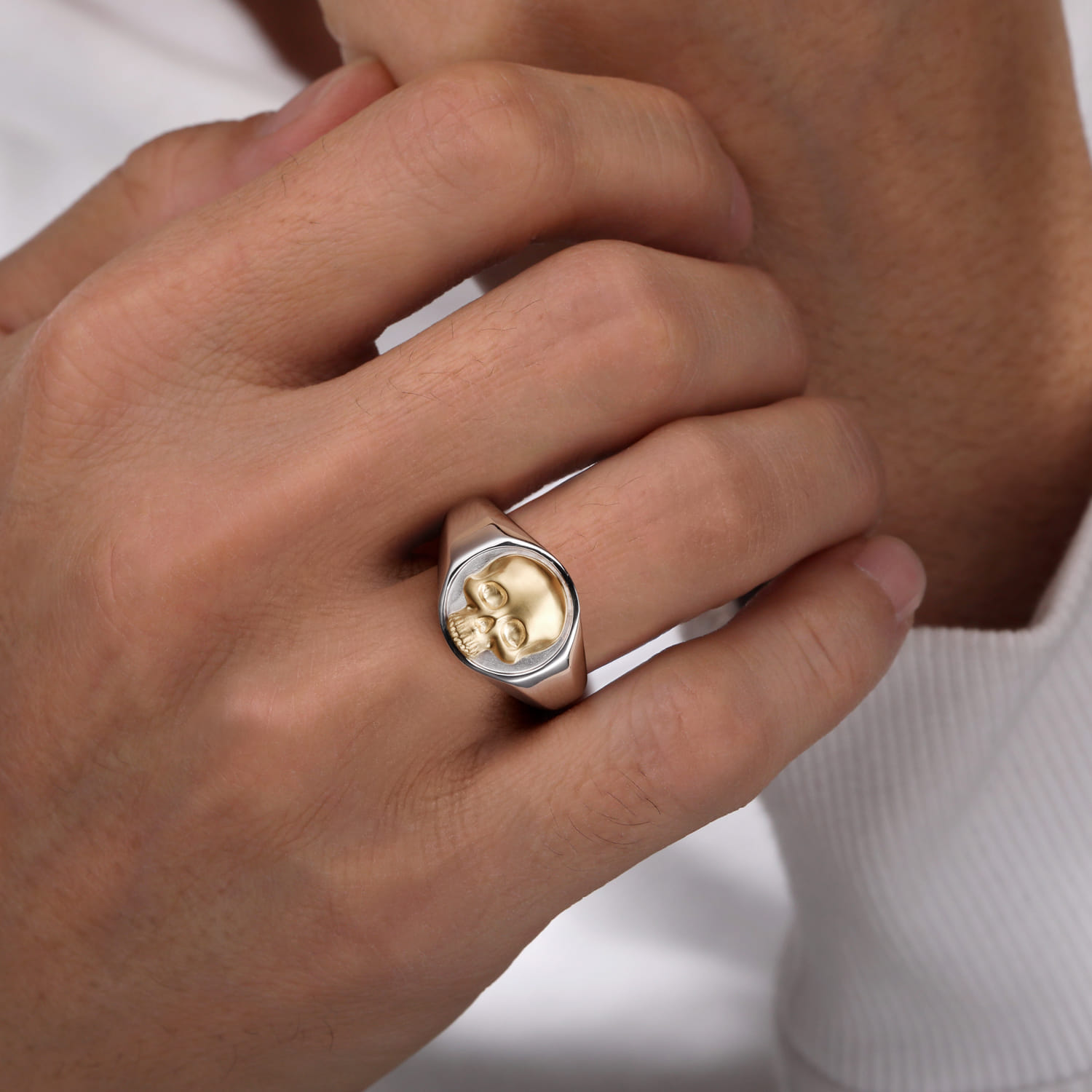 Wide 925 Sterling Silver and 14K Yellow Gold Skull Signet Ring - Shot 6