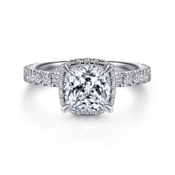 18K White Gold Cushion Cut Diamond Engagement Ring