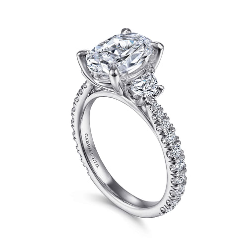 Yasmine - 18K White Gold Oval Three Stone Diamond Engagement Ring - 0.83 ct - Shot 3