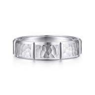 Zachary - 14K White Gold 6mm - Men's Wedding Band with Hammered Stations
