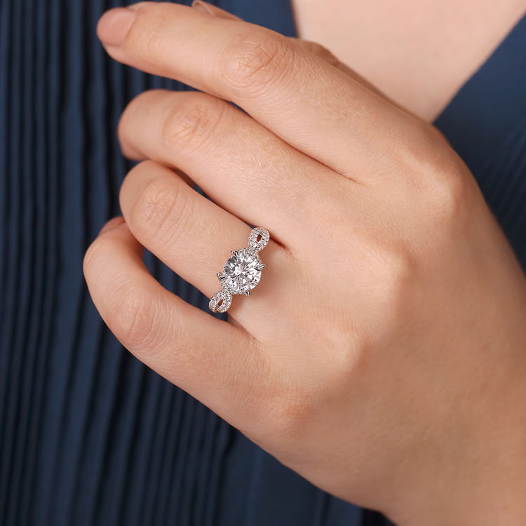 Zandra - 18K White Gold Twisted Round Diamond Engagement Ring