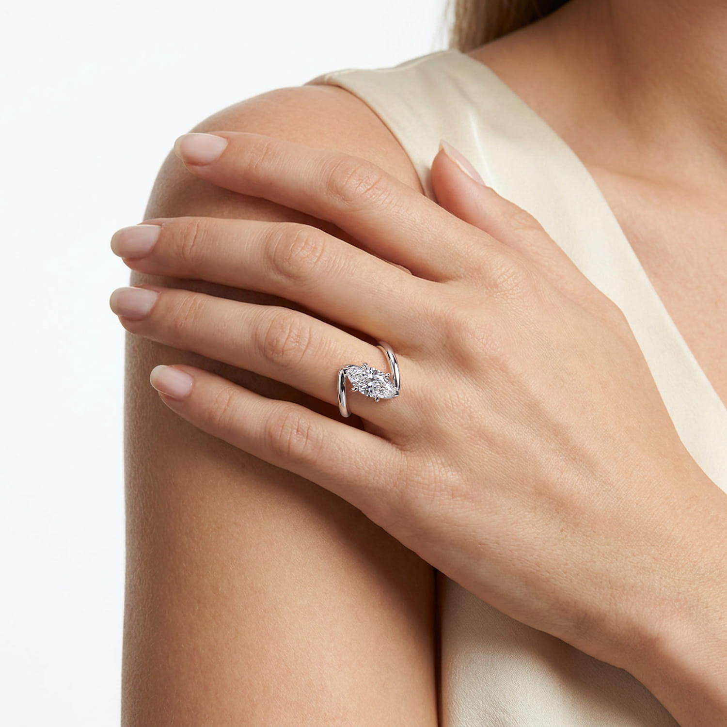 Lidya - 14K White Gold Bypass Marquise Shape Diamond Engagement Ring - 0.08 ct - Shot 5