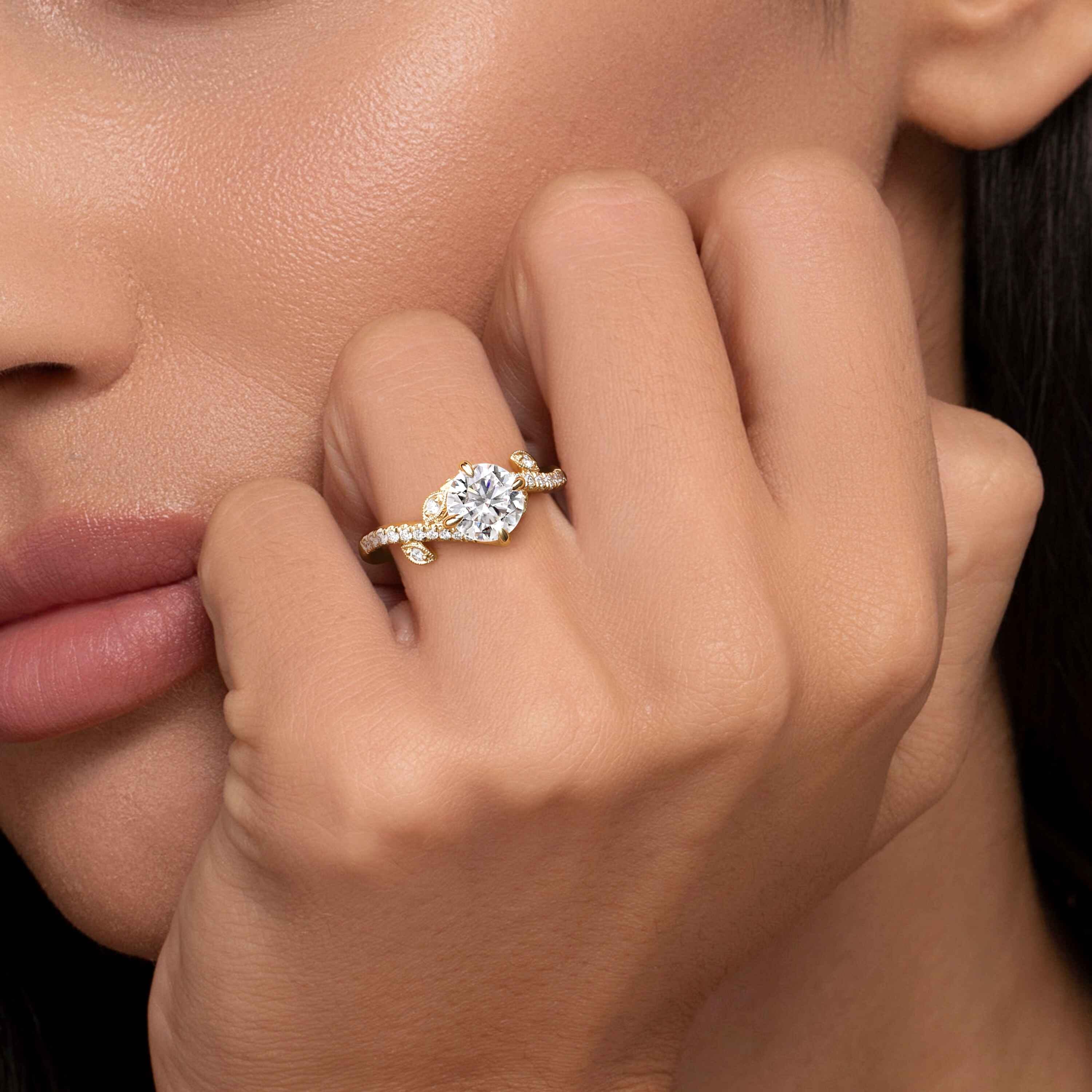 Darcie - 14K Yellow Gold Round Diamond Engagement Ring - 0.25 ct - Shot 6