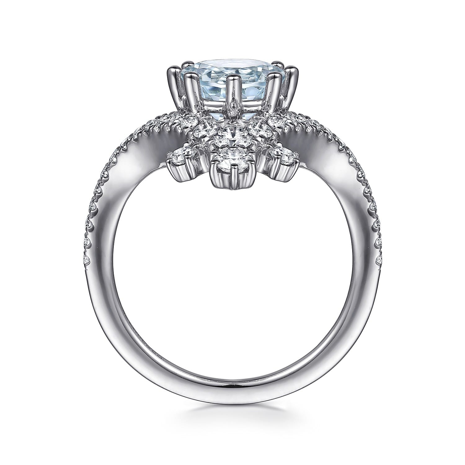 Royalty - 14K White Gold Chevron Aquamarine and Diamond Engagement Ring - 0.5 ct - Shot 2