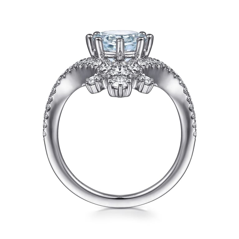 Royalty - 14K White Gold Chevron Aquamarine and Diamond Engagement Ring - 0.5 ct - Shot 2