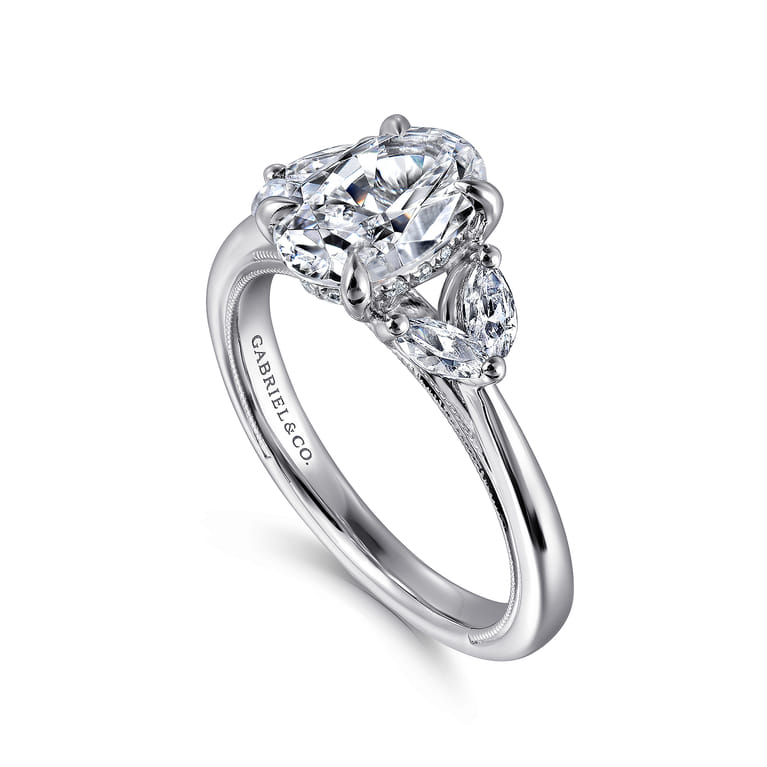 Dani - 14K White Gold Oval Diamond Engagement Ring - 0.3 ct - Shot 3